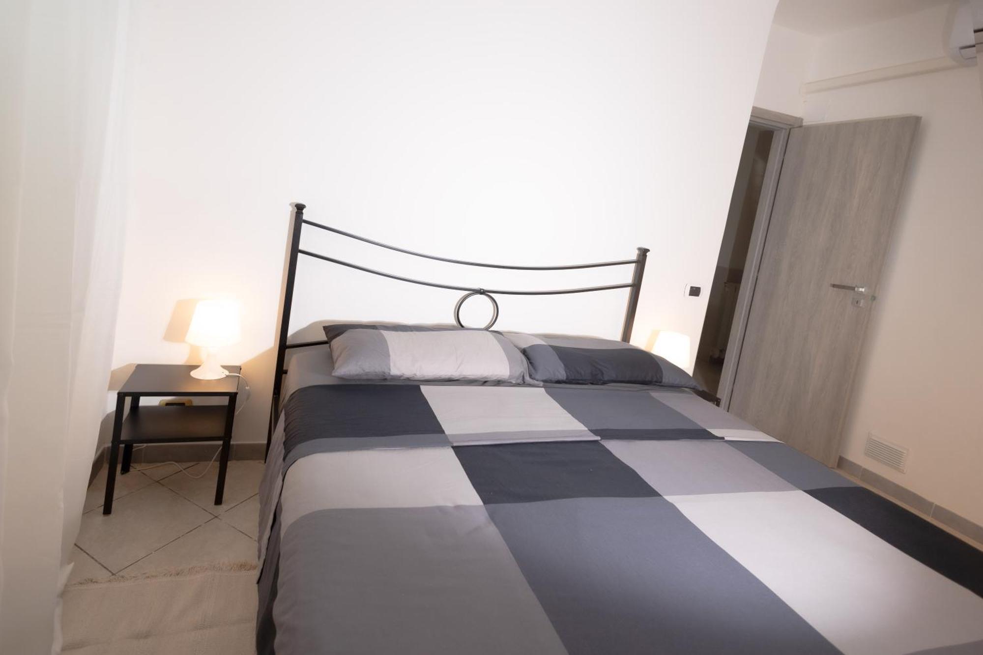 Delightful Apartment Close To The Center Lido di Ostia Ngoại thất bức ảnh