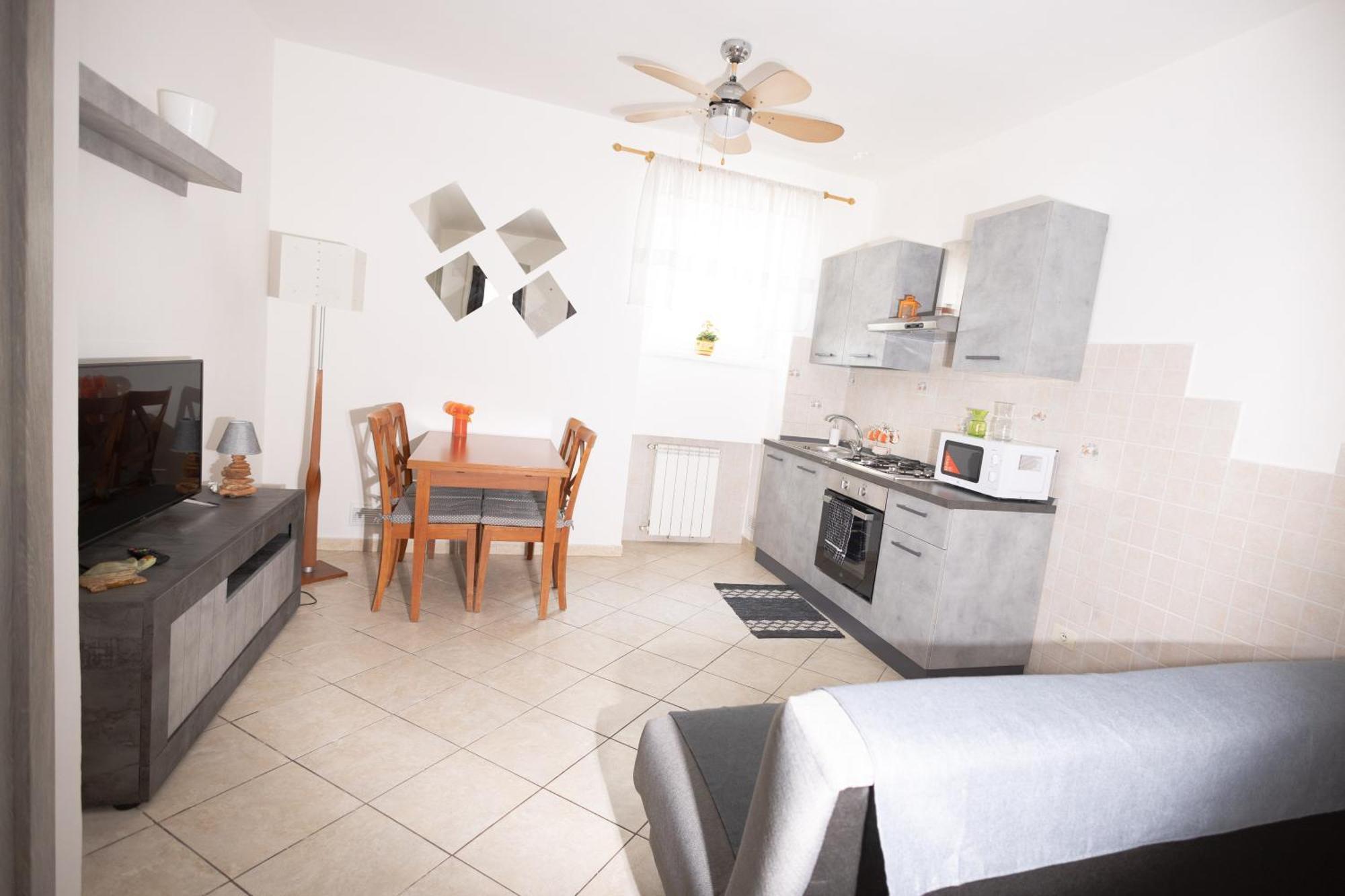 Delightful Apartment Close To The Center Lido di Ostia Ngoại thất bức ảnh