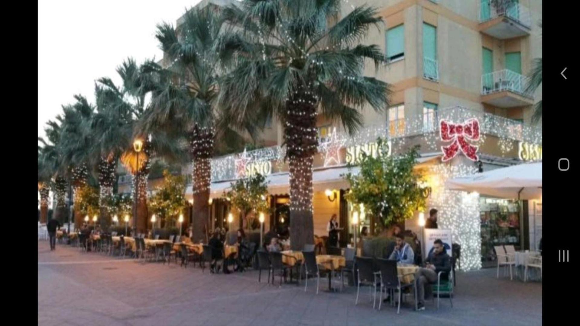Delightful Apartment Close To The Center Lido di Ostia Ngoại thất bức ảnh